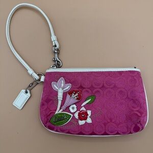 Coach Y2K CJI Signature Op Art Coral Calla Lily Pink Limited Edition Wristlet